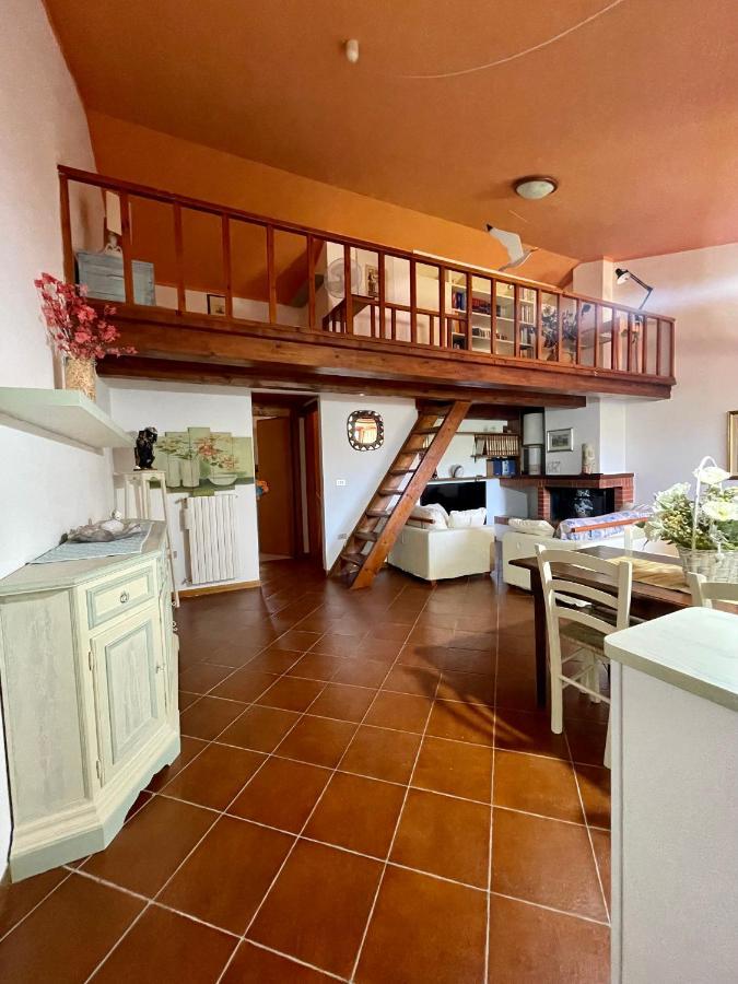 Amazing House 10 Min By Car From The Beach Olbia Exterior photo